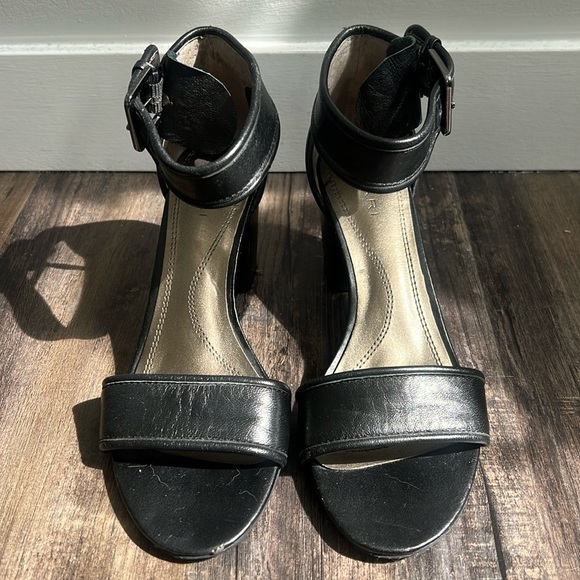 Tahari black block ankle strap heels ADAM 6.5 - Picture 2 of 10